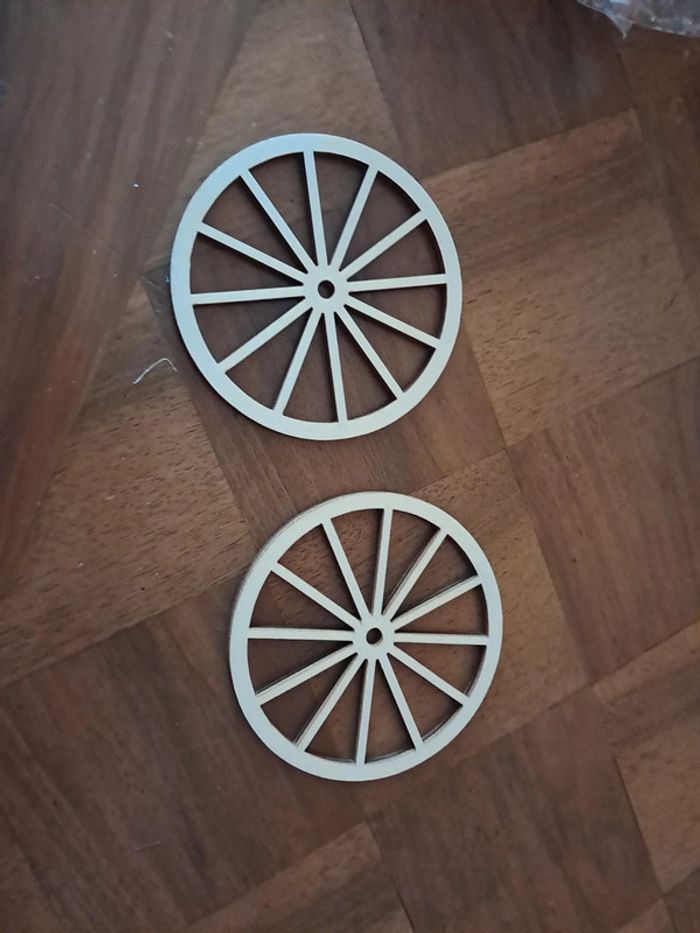 Roues en bois en 10cm - photo numéro 2