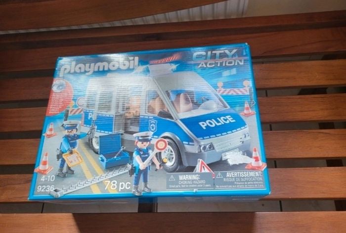 Playmobil city action bus de police 🚔 - photo numéro 3