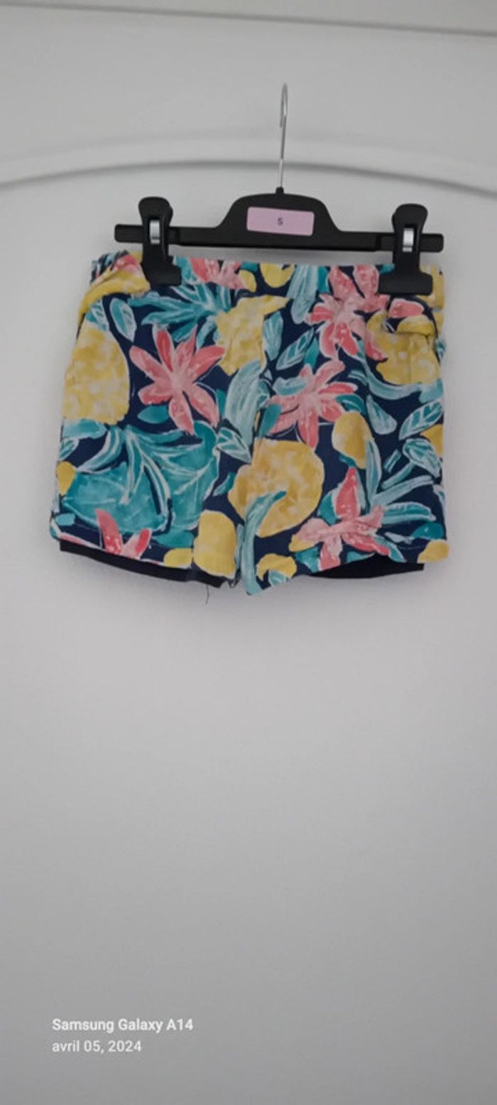 Short en lin motif floral fille 8 ans - photo numéro 7
