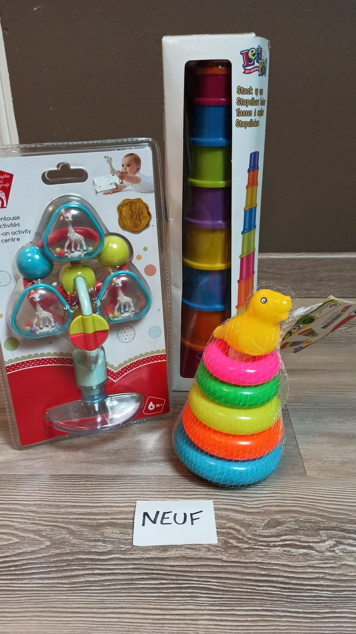 Lot jouets éveil bébé Sophie la girafe