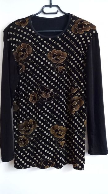 Haut femmes manches longues et motif Taille : 44