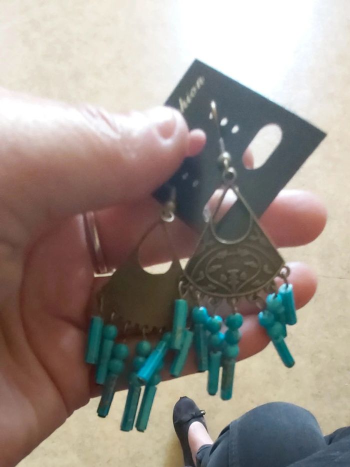 Boucle d'oreille - photo numéro 2