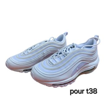 Magnifiques Nike pour 38