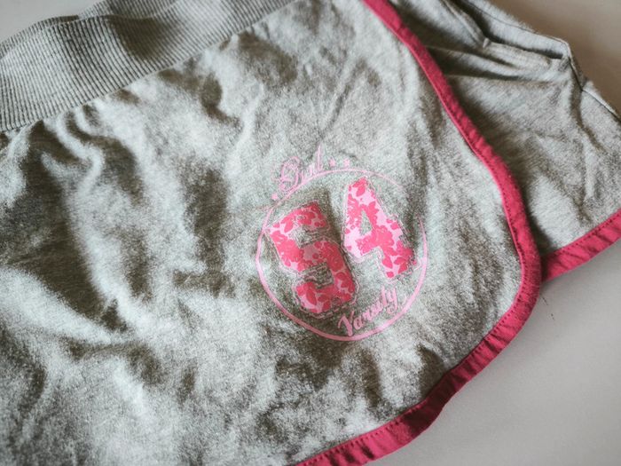 Jupe short gris et rose 10 ans - photo numéro 2