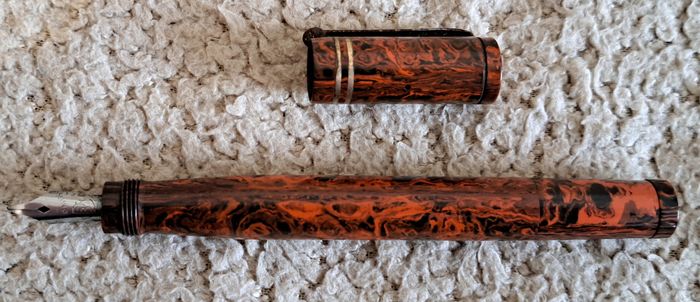 🖋 Ancien stylo plume rétractable noté Valor - photo numéro 2