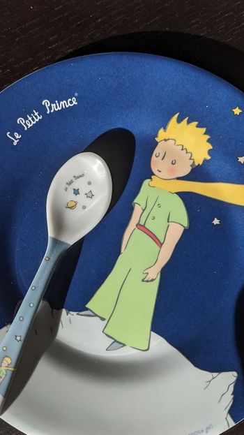 Vaisselle neuve enfant