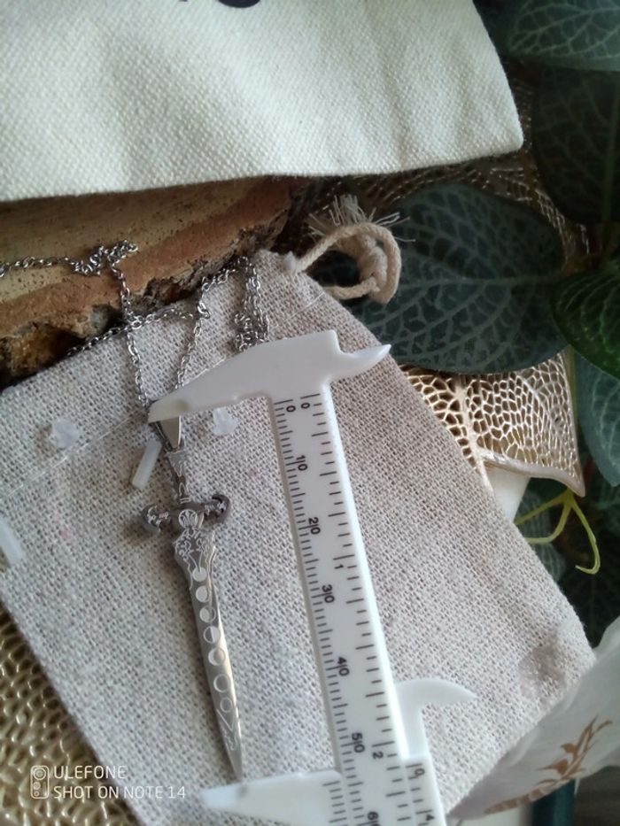 Collier épée lunaire argentée - photo numéro 2