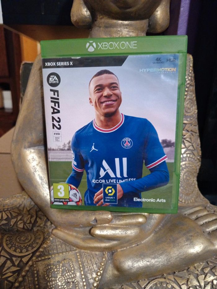 LOT 6 jeux Xbox One occasion FIFA - photo numéro 2