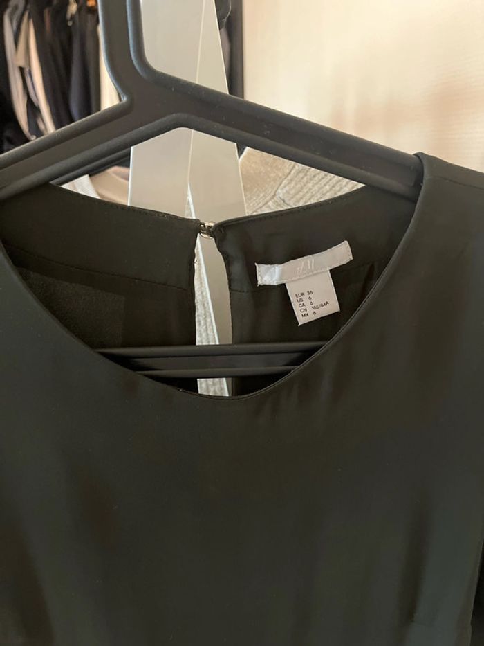 Robe H&M noir taille 36 - photo numéro 4