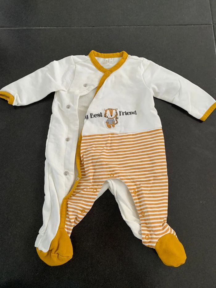 Lot pyjamas garçon en 3 mois d’hiver - photo numéro 5