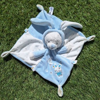 DOUDOU CARRE PLAT OURS DEGUISE EN LAPIN - MAX & SAX