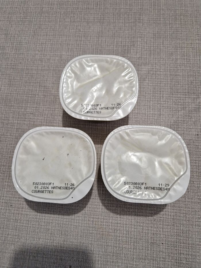 Lot de 18 petit pots - photo numéro 2