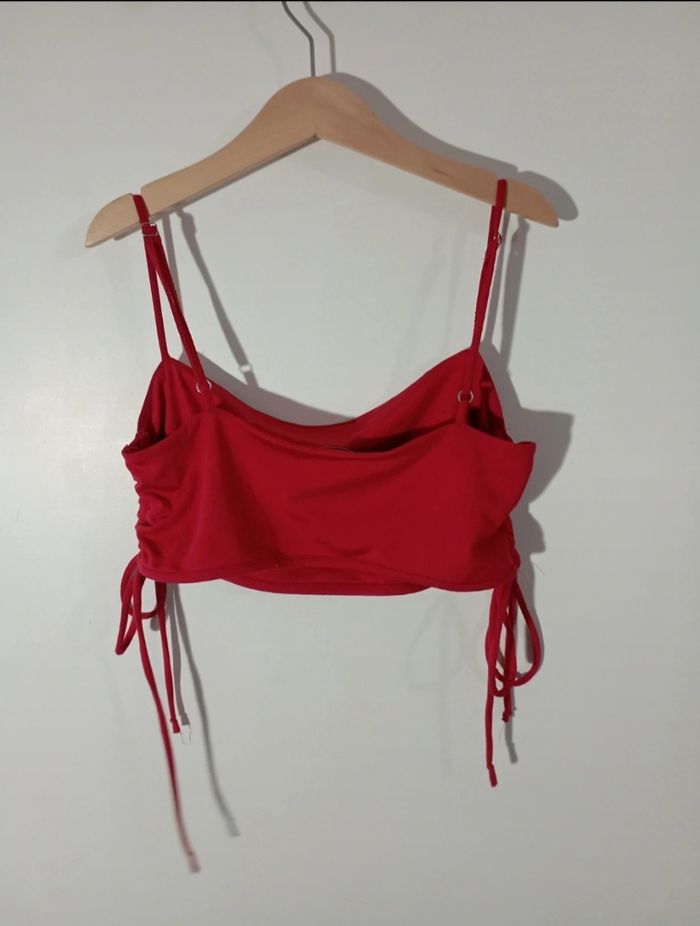 Crop top rouge - photo numéro 2