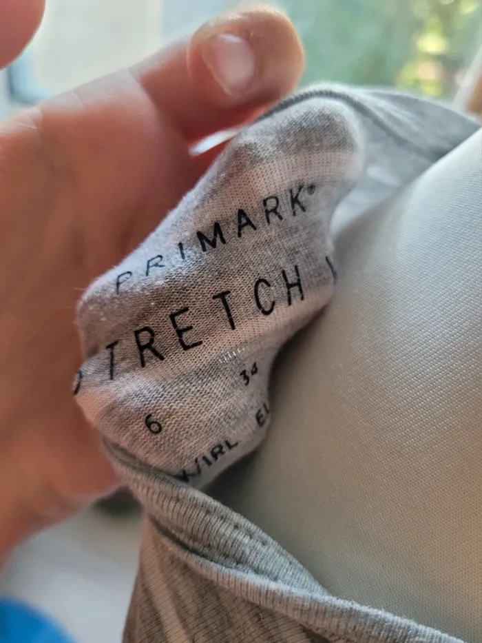 T-shirt Primark Taille S - photo numéro 4