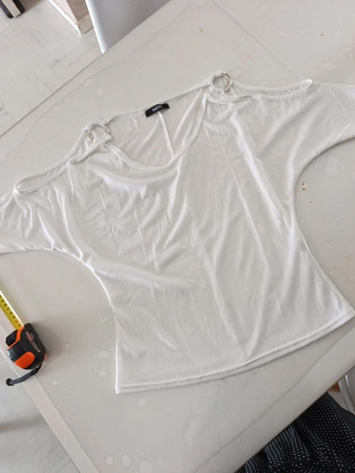 Haut blanc anneau Mim S