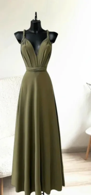 Sublime robe longue kaki de fabrication française plusieurs positions