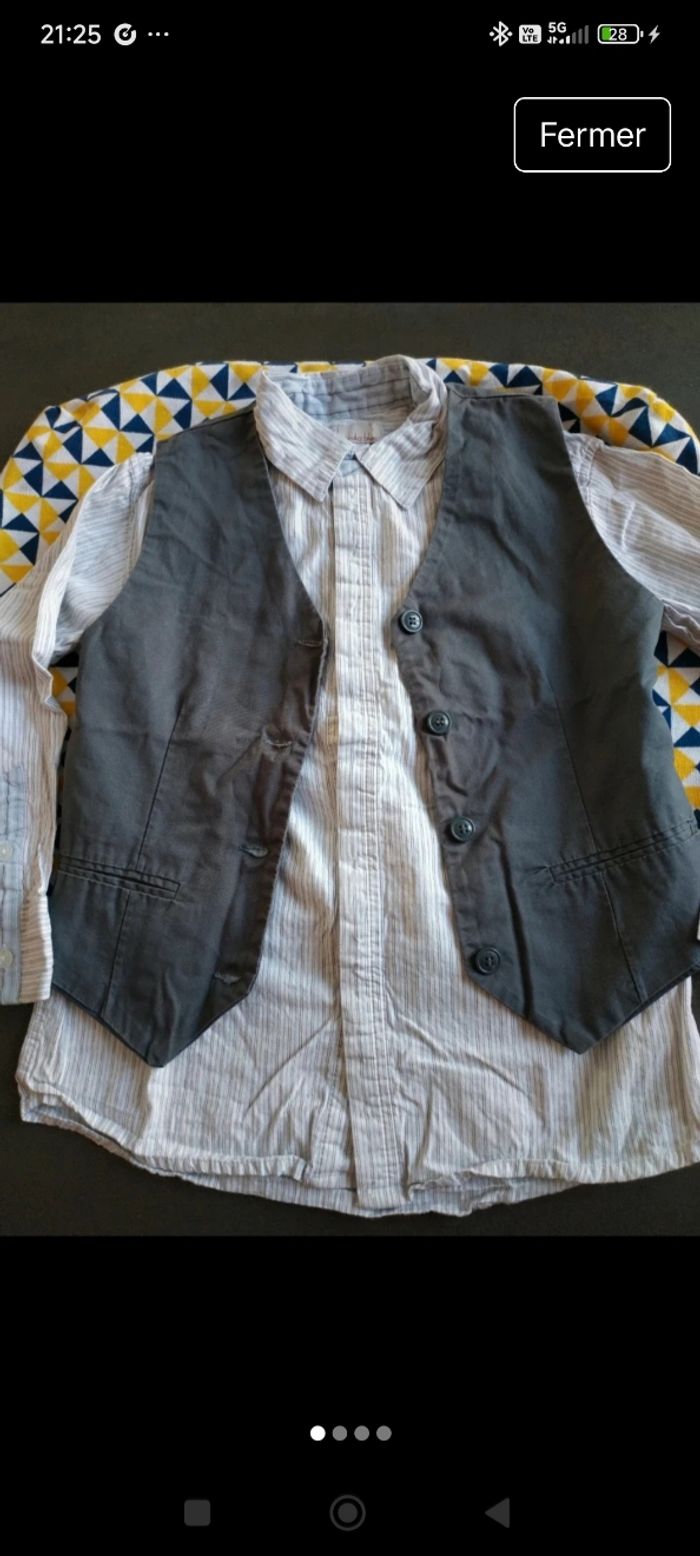 Chemise et gilet sans manche 8 ans