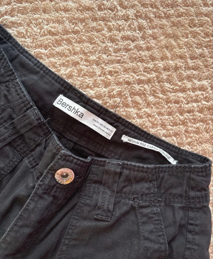 Pantalon TAILLE 32 Bershka - photo numéro 6