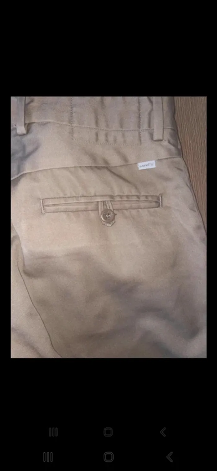 Pantalon Levi’s beige chino slim fit – Taille M
