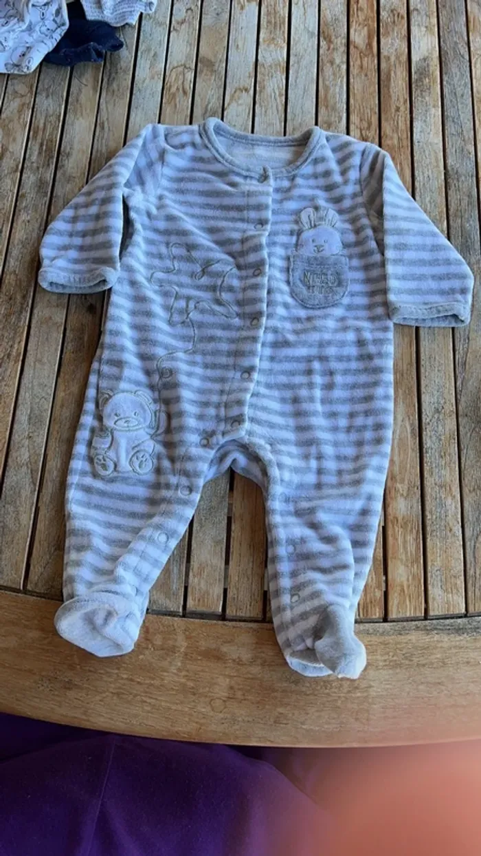 Pyjama bébé en velours - 3 mois