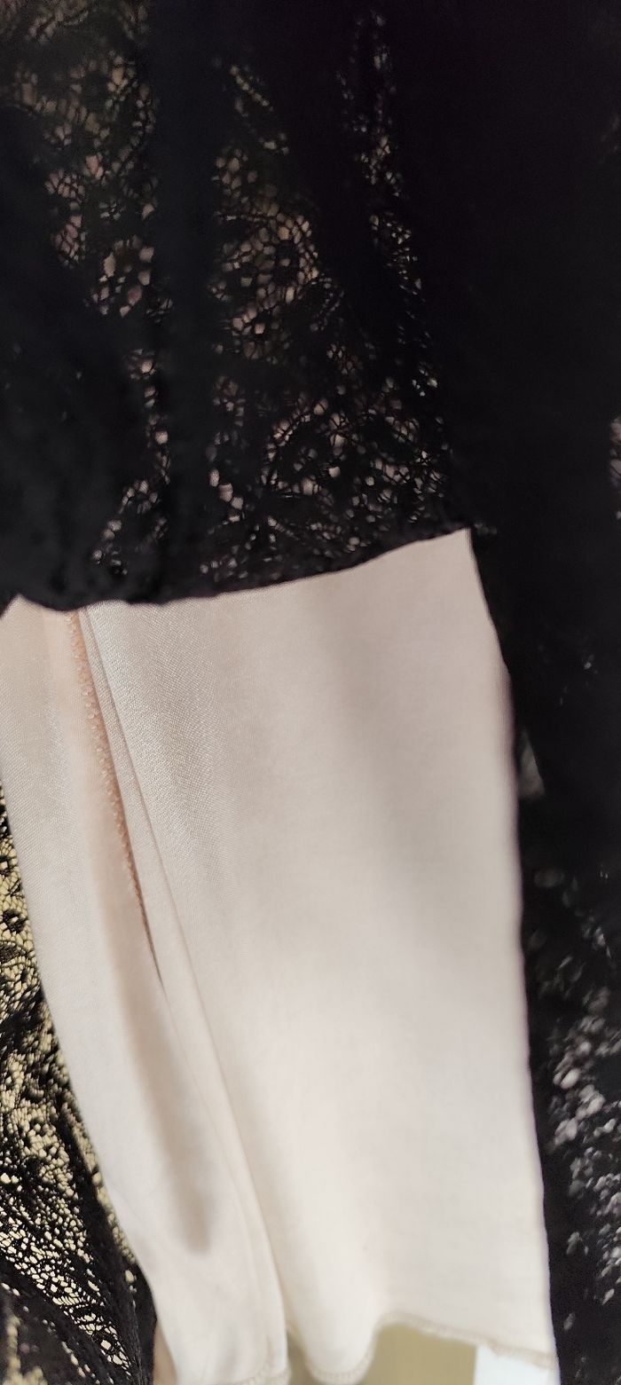 Robe sans manches en dentelle noire  taille 2Cherry - photo numéro 4
