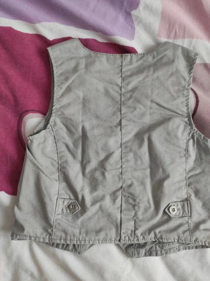 Gilet obaibi 23 mois comme neuf - photo numéro 2