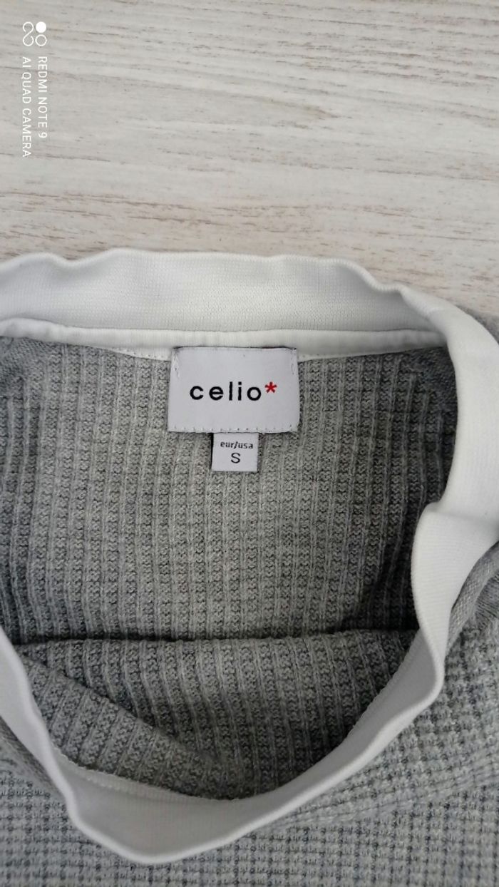 Sweat léger Celio gris taille grand S  comme neuf - photo numéro 3