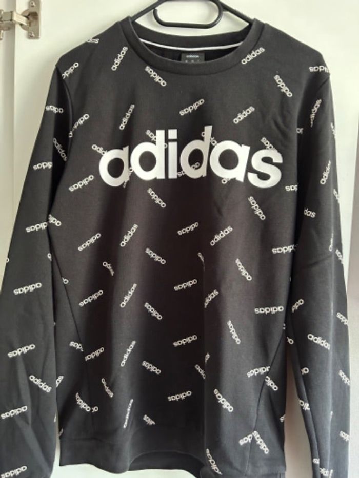 Pull de sport adidas
