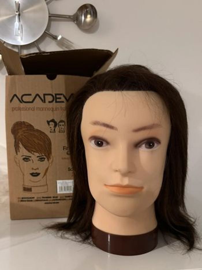 Tête à coiffer jean academy