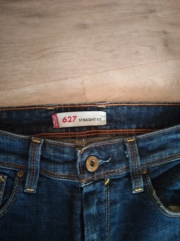Levis 627 straight fit neuf - photo numéro 2