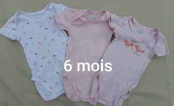 Lot de 3 bodies manches  courtes roses et blanc fille - TEX baby - 6 mois