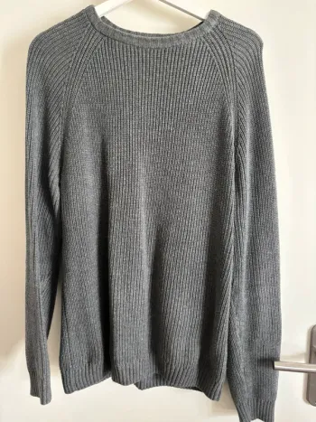 Pull Zara