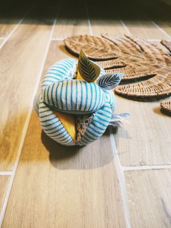 👶🏼Jouet d'éveil - Balle sensorielle grelot en tissu /peluche - marque Doudou et Compagnie