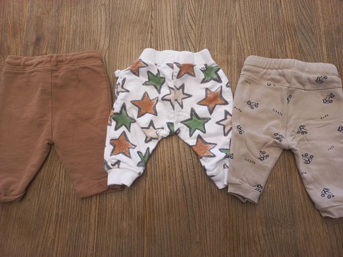 Lot joggings - photo numéro 2