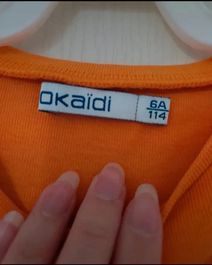 Jolie ensemble haut à manche longue orange et jupe kaki fille okaïdi 6 ans - photo numéro 5
