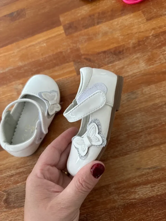 Chaussures, petite fille - photo numéro 7
