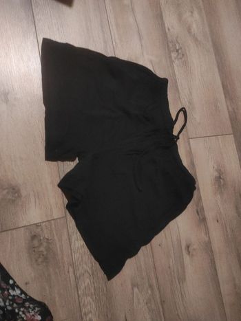 Short taille 38 40