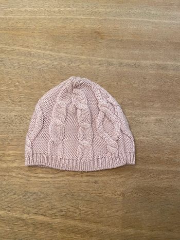 Bonnet en laine mélangée torsadée rose pâle Cyrillus taille 55 cm