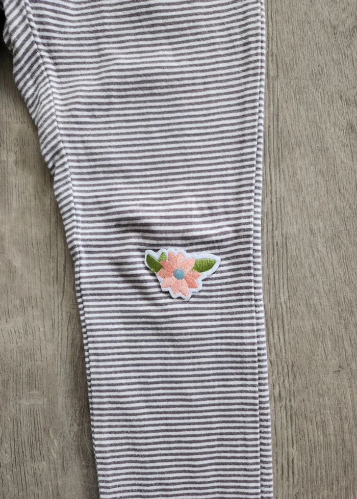 Legging fille 4 ans - photo numéro 3