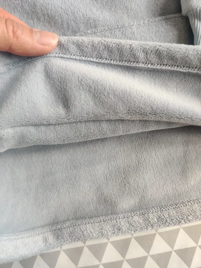 Lot 2 sweats polaires GAP TBE - photo numéro 7