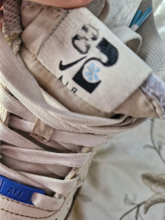 Très joloes basquets lacets nike - photo numéro 5