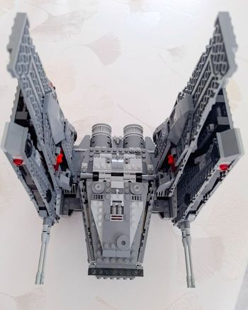 Star wars LEGO. Kylo Ren’s Command Shuttle