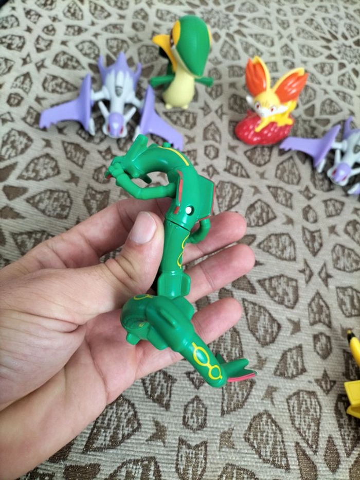 Lot de figurines Pokémon - photo numéro 10