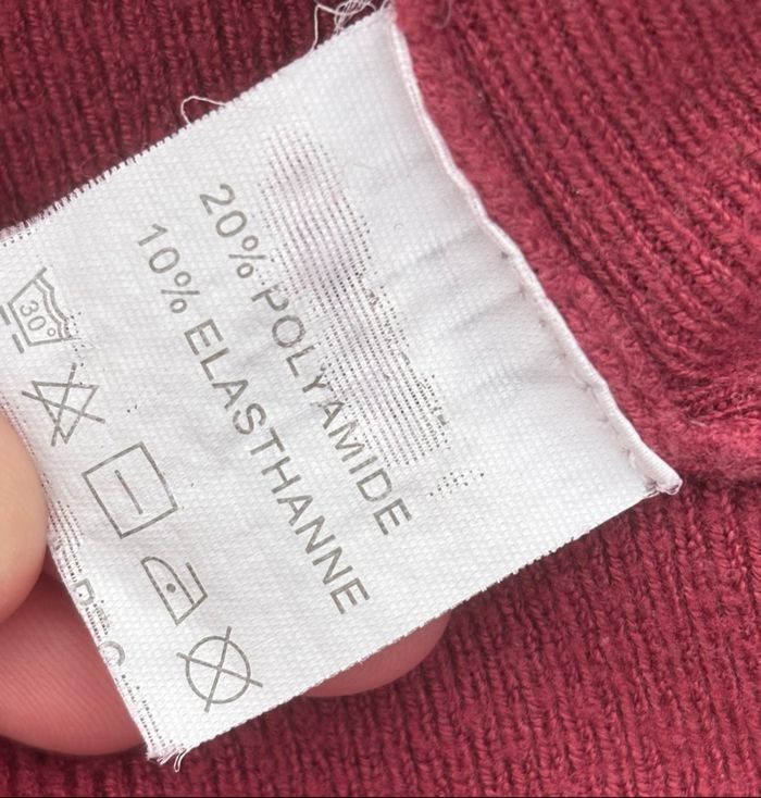 Pull fin bordeaux à découpes 💮Taille 36 - Impression - photo numéro 5