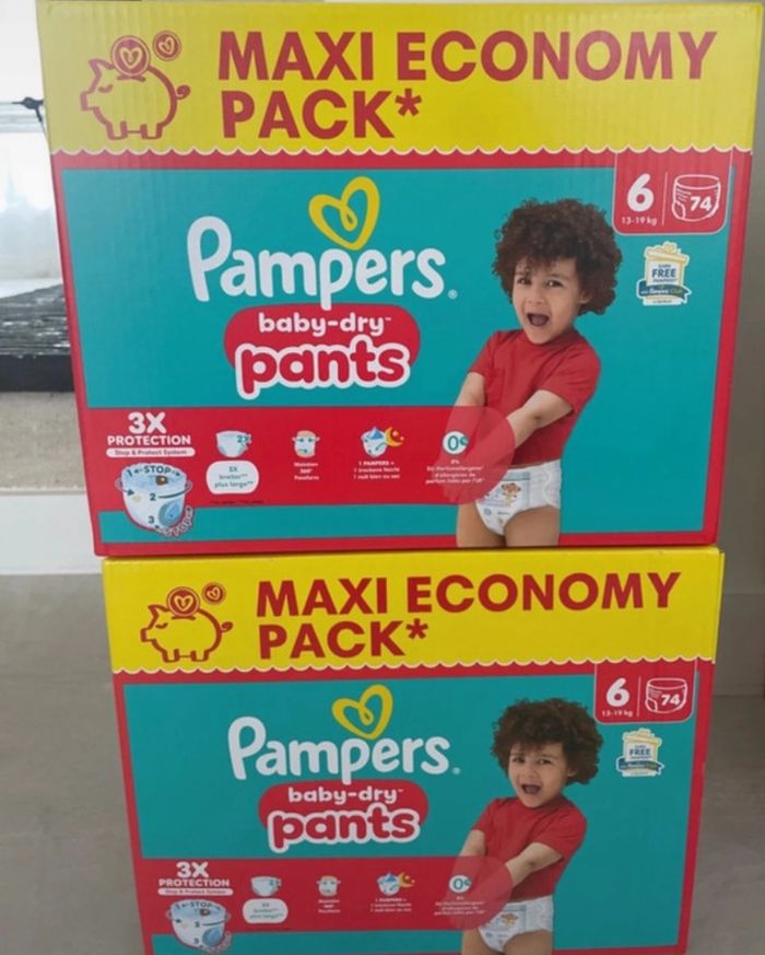 2 cartons de couches Pampers pants taille 6