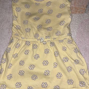 Robe jaune