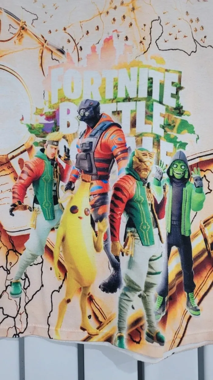 Tee-shirt manches courtes fortnite - photo numéro 2