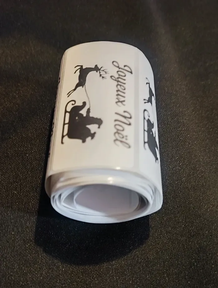 Lot 50 étiquettes autocollantes “Joyeux Noël” 60x30 mm - photo numéro 3