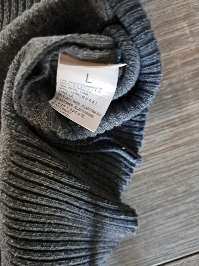 Pull homme taille L - photo numéro 2