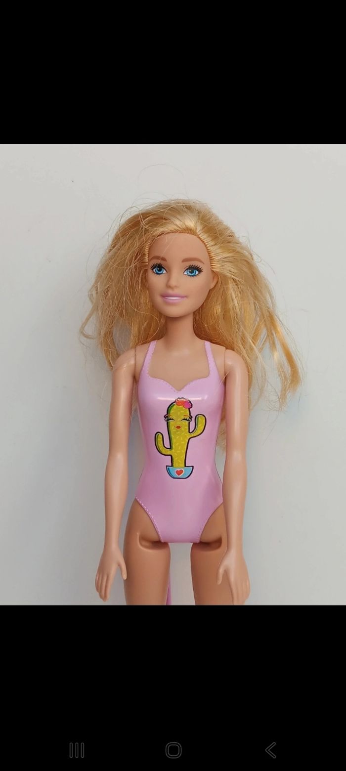 Poupée mattel barbie pool party 
Poupée et ensemble compris - photo numéro 2
